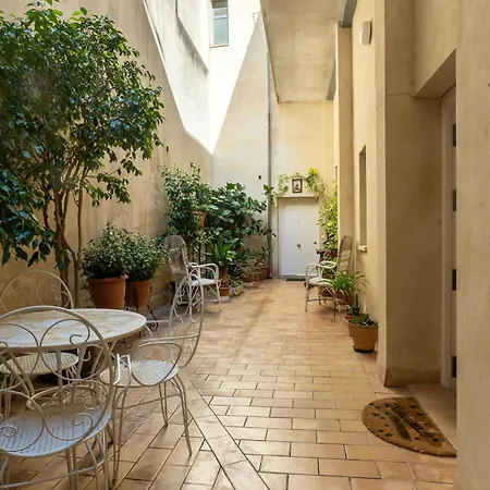 Bonito Apartamento En Pleno Centro Casco Antiguo Seville Exterior photo